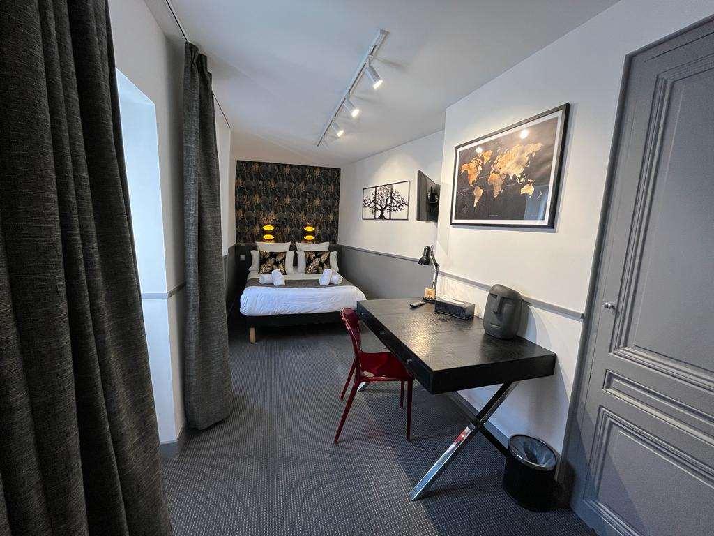 Hotel De Paris 리옹 객실 사진